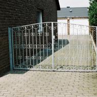 Hofeinfahrtstor verzinkt Bv Kevelaer.jpg